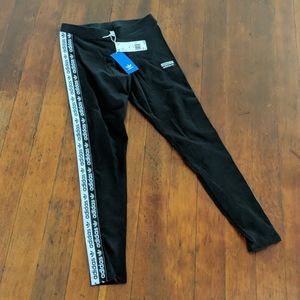 NWT Adidas Legging w Side Logo Stripes